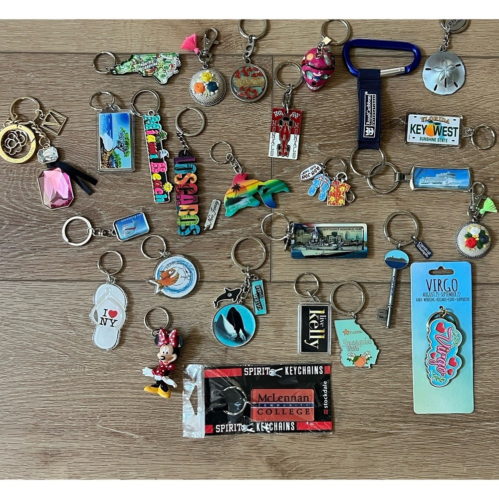 Collectible Keychains VS Disney Cruise‎  27 Key Rings